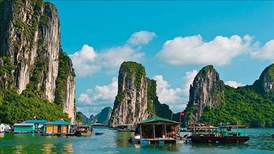 Forbes đề xuất vịnh Hạ Long thuộc Top điểm đến lý tưởng nhất thế giới trong năm 2024