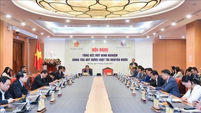 Xây dựng chính sách đưa Luật Tài nguyên nước đi vào thực tiễn