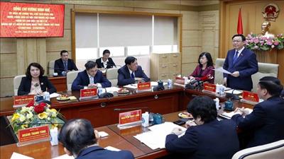 Chủ tịch Quốc hội chỉ đạo ngành y tế triển khai các nhiệm vụ trọng tâm năm 2024