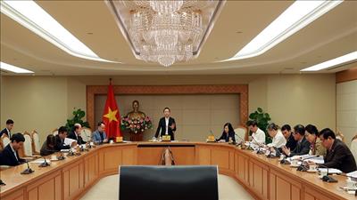 Ngành y tế phấn đấu gỡ khó, chăm sóc sức khỏe toàn diện cho nhân dân